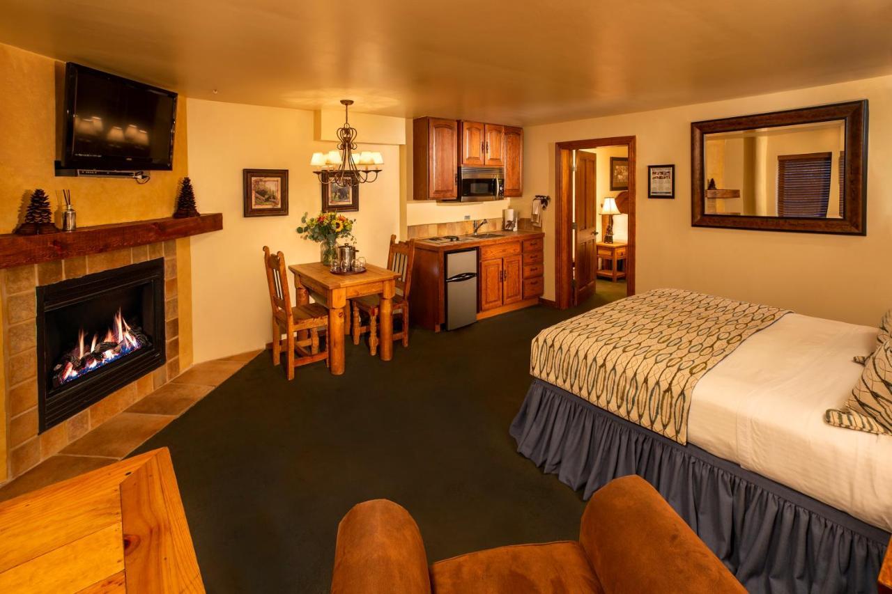 Alpine Village Suites Таос-Ски-Вэлли Экстерьер фото